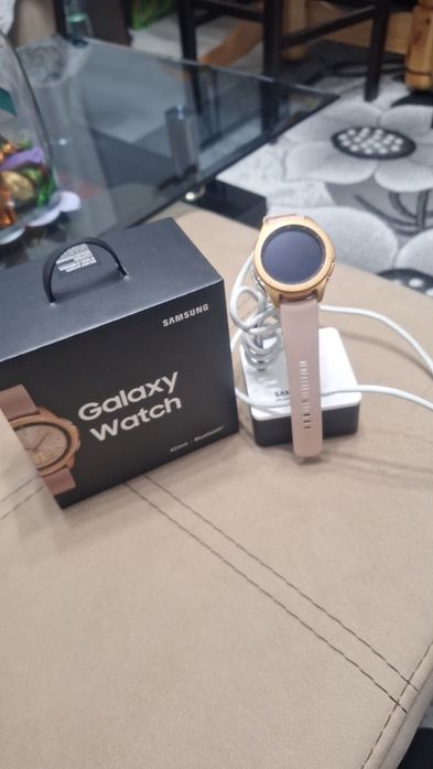 Часовник Samsung