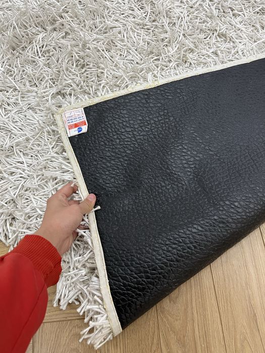 Ковер,белый,бушный