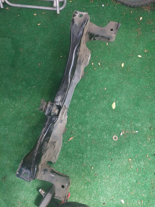 Преден мост за Шкода Октавия 3