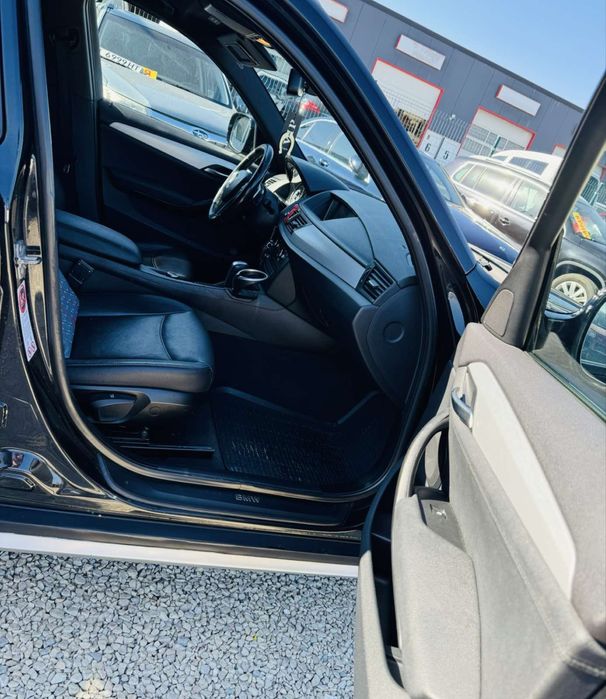 BMW X1  XDrive 2.3D 204hp/AUTOMAT/КОЖА/НАВИ/ОБСЛУЖЕН