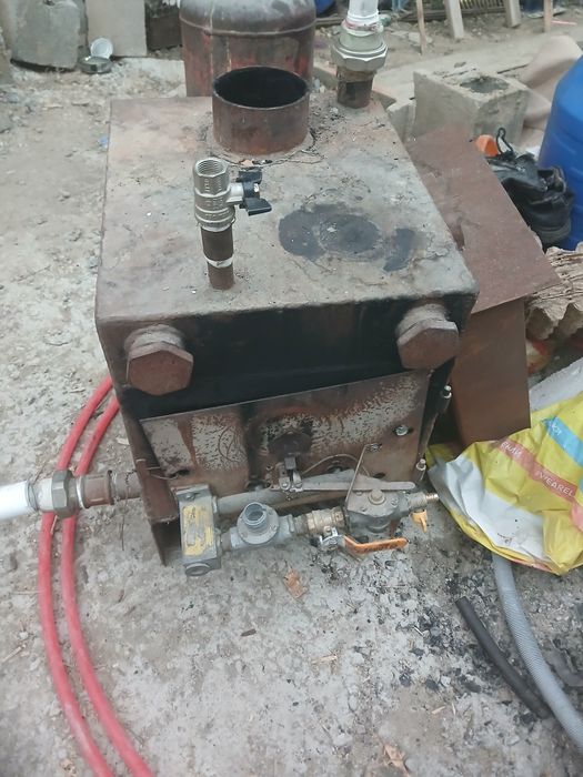 Печка газовая , для газа.