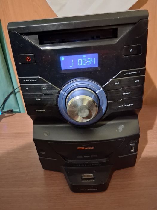 Combina muzicala Philips ,Hi-fi : mp3,usb,aux,cd ,sunet tare