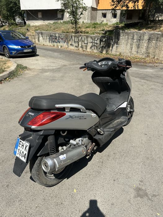 Yamaha X Max 125