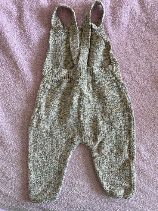 Salopeta din tricot