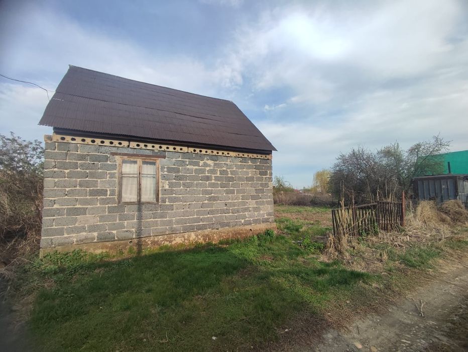 Продам дачный дом.