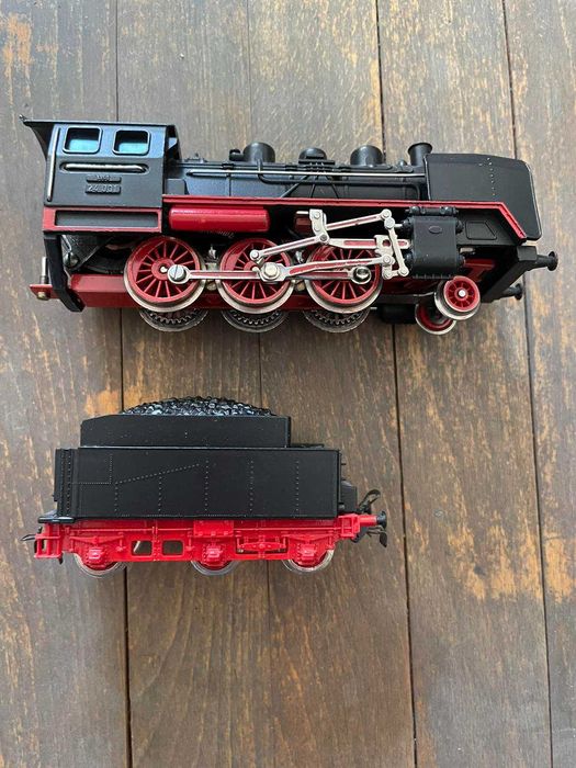 MARKLIN, PIKO ME 101, FLEISCHMANN - парни локомотиви с тендер