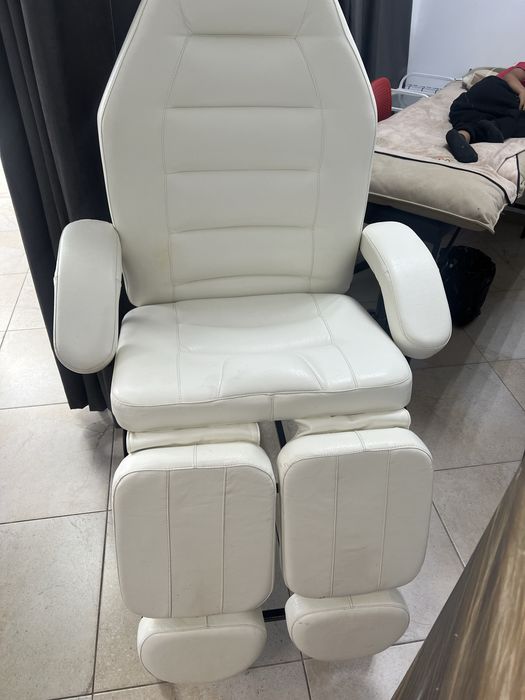 Продам кресло педикюрное BOHO