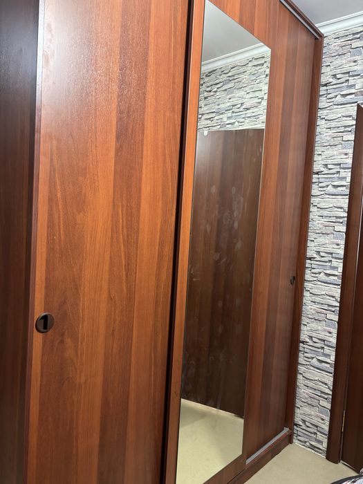 Продается шкаф купе