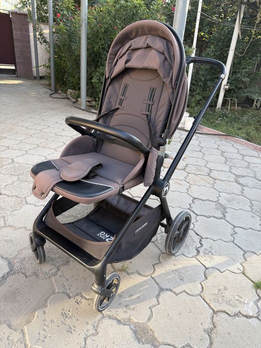 Продам коляску ining baby