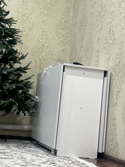 Стол собирается 3м