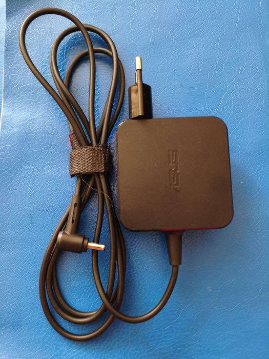 Блок питания для ноутбука Асус 19v