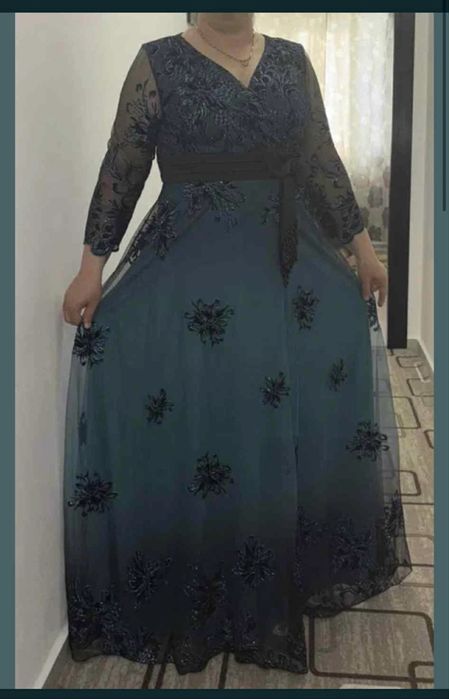 Nou ! Rochie eleganta pentru ocazii speciale