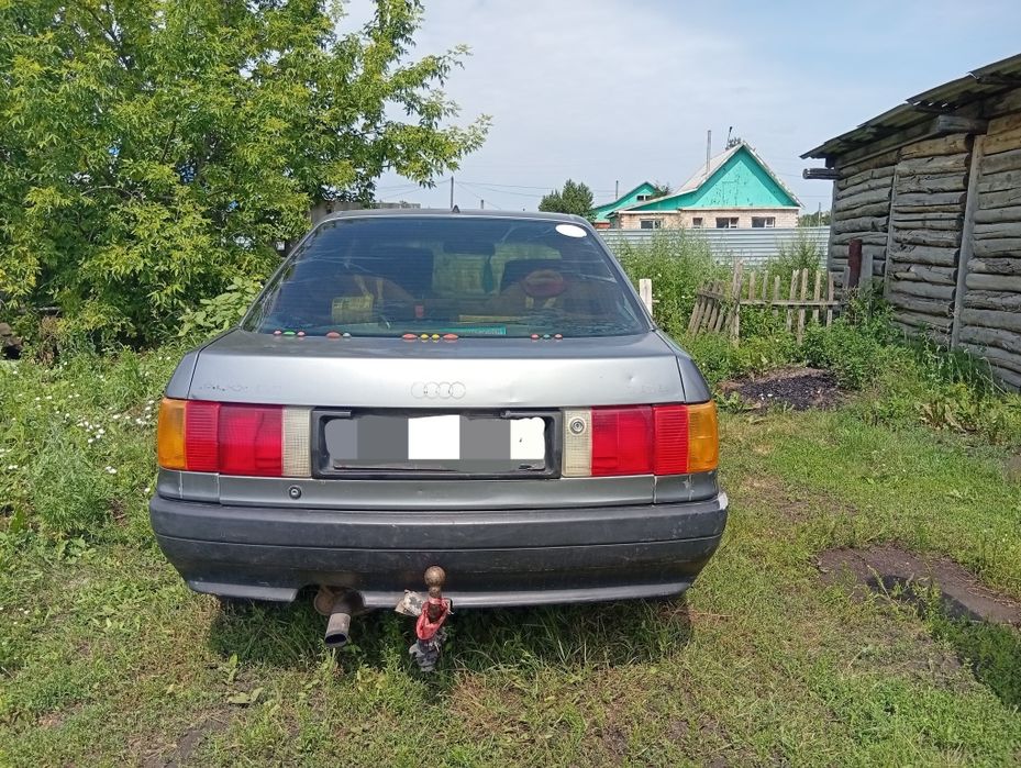 Ауди 80 Б3 2.0  .