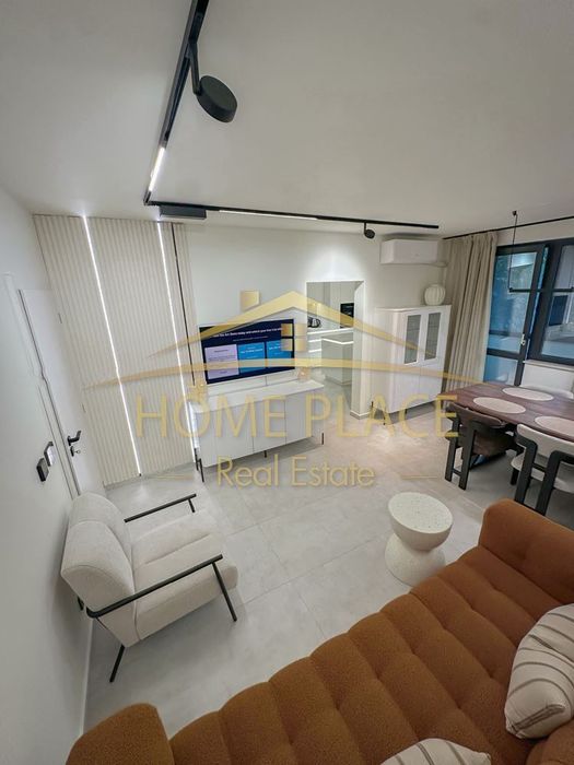 Дава се под наем Тристаен апартамент в Варна, Трошево - 100 кв.м за 1071 € - Снимка #2