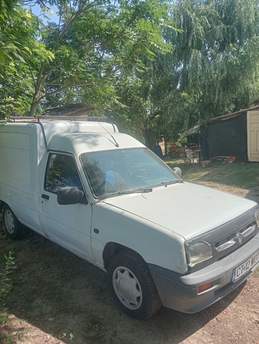 Vând mașină. Renault expres 1.9 disel