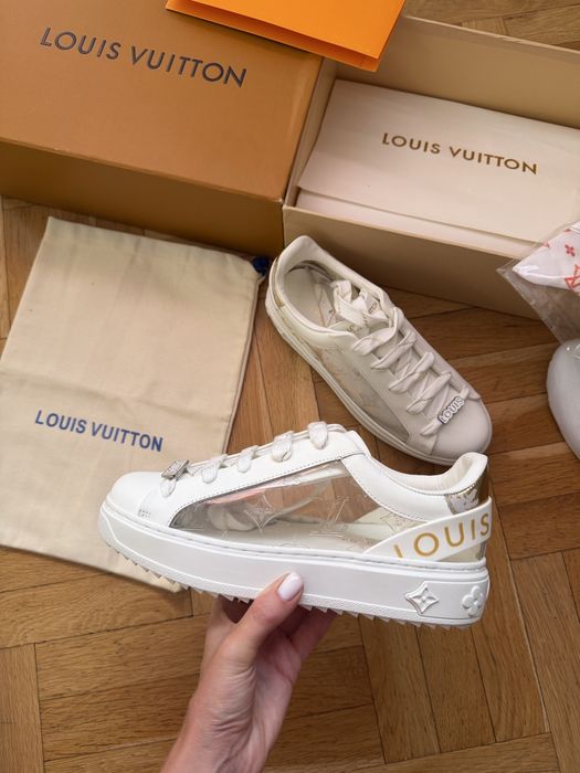 Louis Vuitton бели кецове обувки