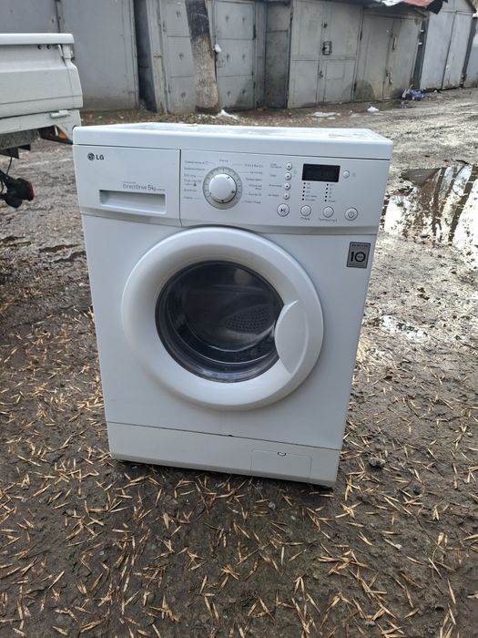 Steralni mashinka sotiladi