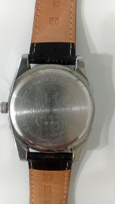 Срочно Продам часы