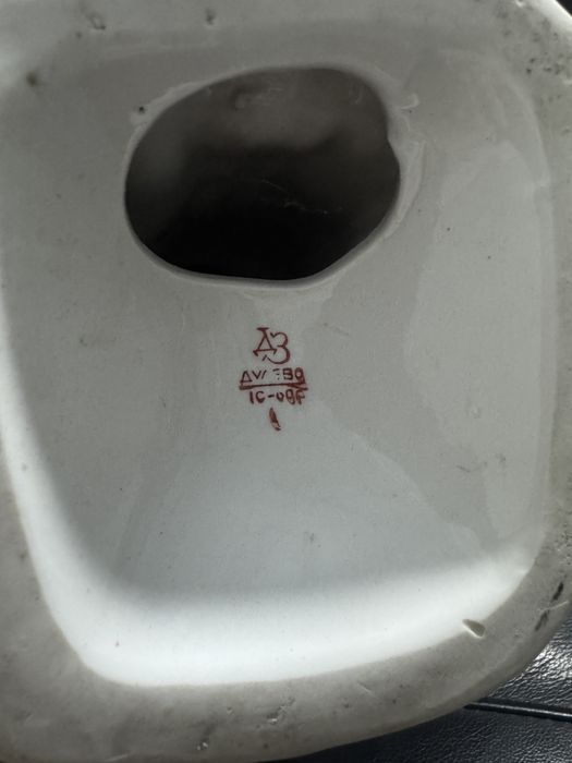 Продам ворфорувую статую оригинал