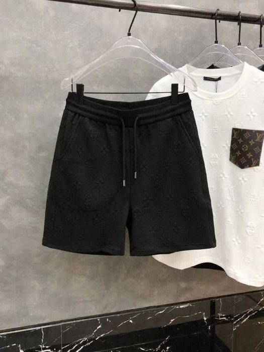 Compleu Louis Vuitton