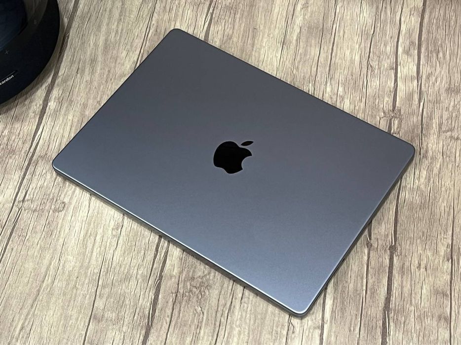 MacBook Pro 14 m2Pro /16gb /512Gb