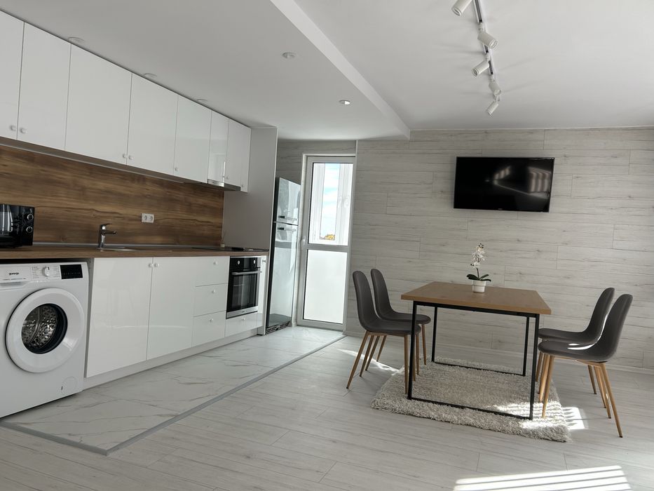 Дава се под наем Двустаен апартамент в Шумен, 2-ри корпус - 68 кв.м за 408 € - Снимка #3