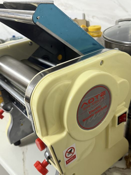 Тестораскаточная машина