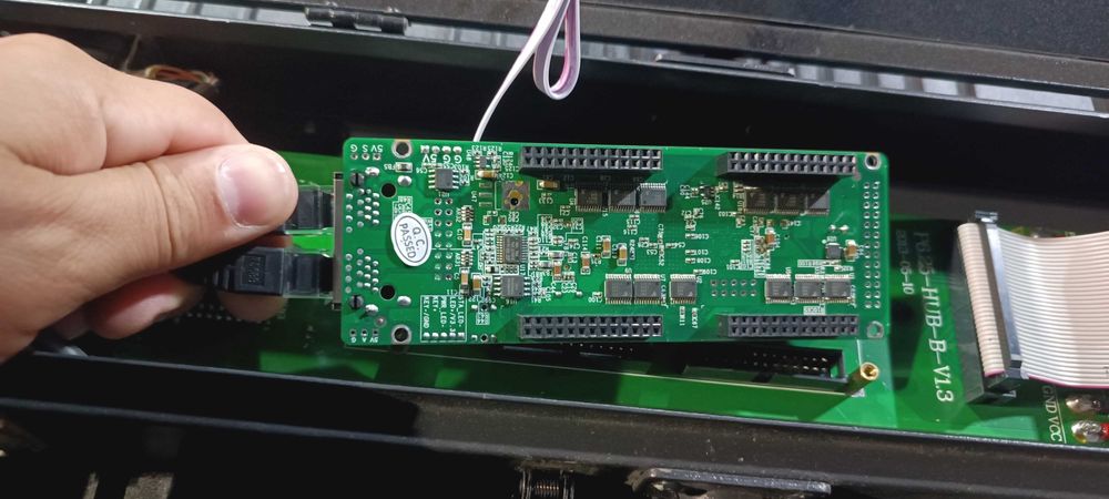 Led ekran remont qilamiz