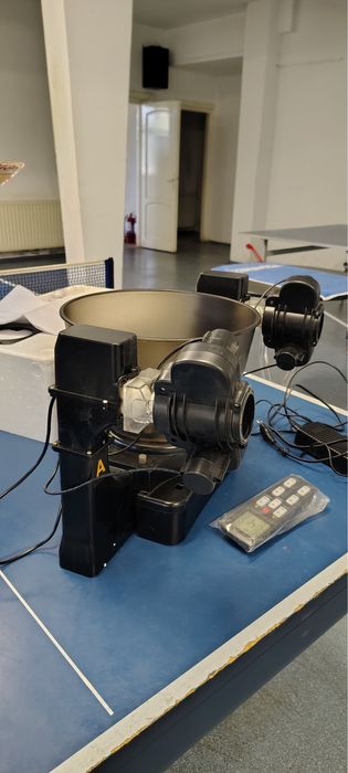 Vand robot de ping pong
