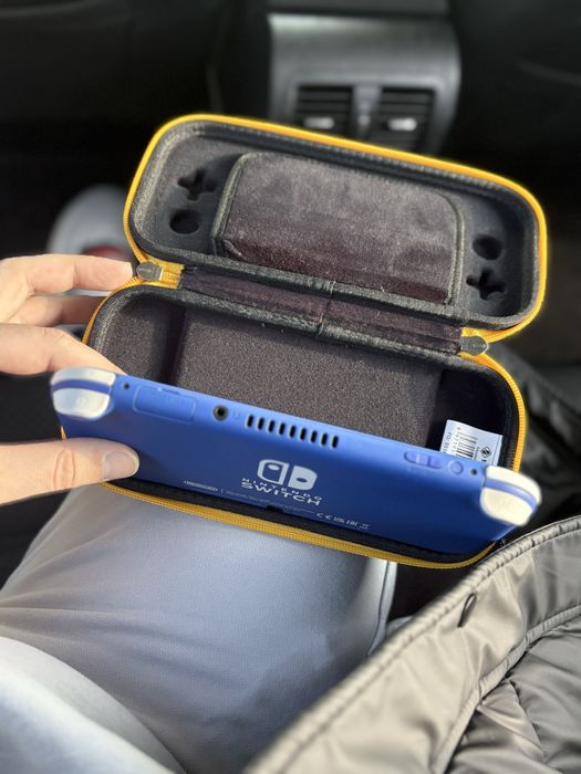 Nintendo Switch Lite – Albastru