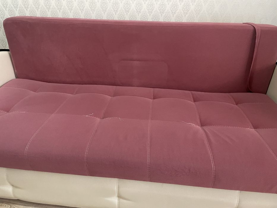Продам диван в хорошем состоянии
