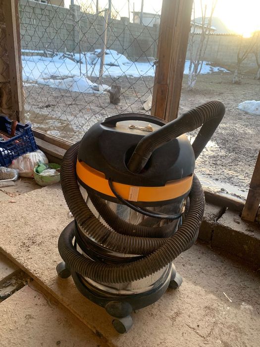 Пылесос бу хорошым состояние