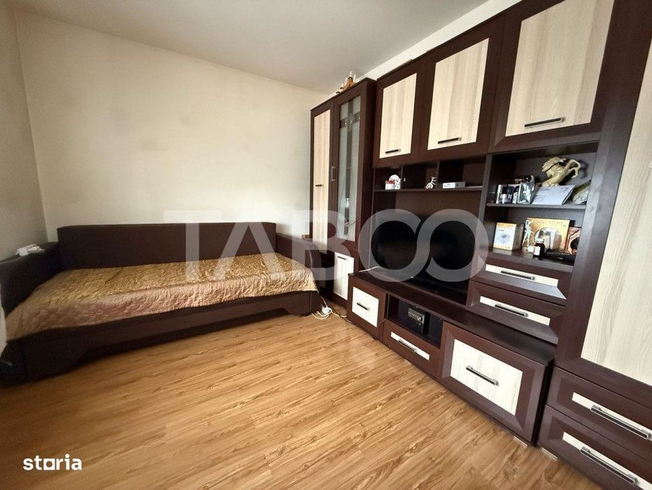 Apartament de vanzare 59 mpu 3 dormitoare zona linistita Tiglari Sibiu