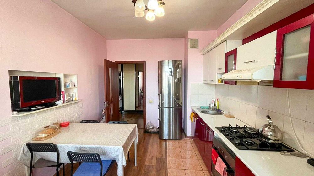 3ком квартира Ильяс Империя