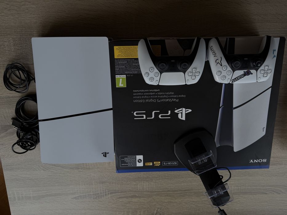 PS5 Digital Edition 825 gb