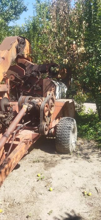 Комбайн кукурузный