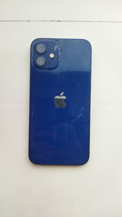 Обмен  Айфон 12 предлагайте варианты