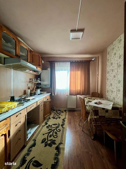 Apartament 4 Camere Central 80mp  Pret 98.800eur neg