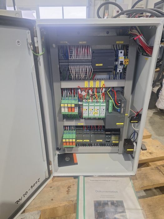 Два броя оборудвани ел.табла