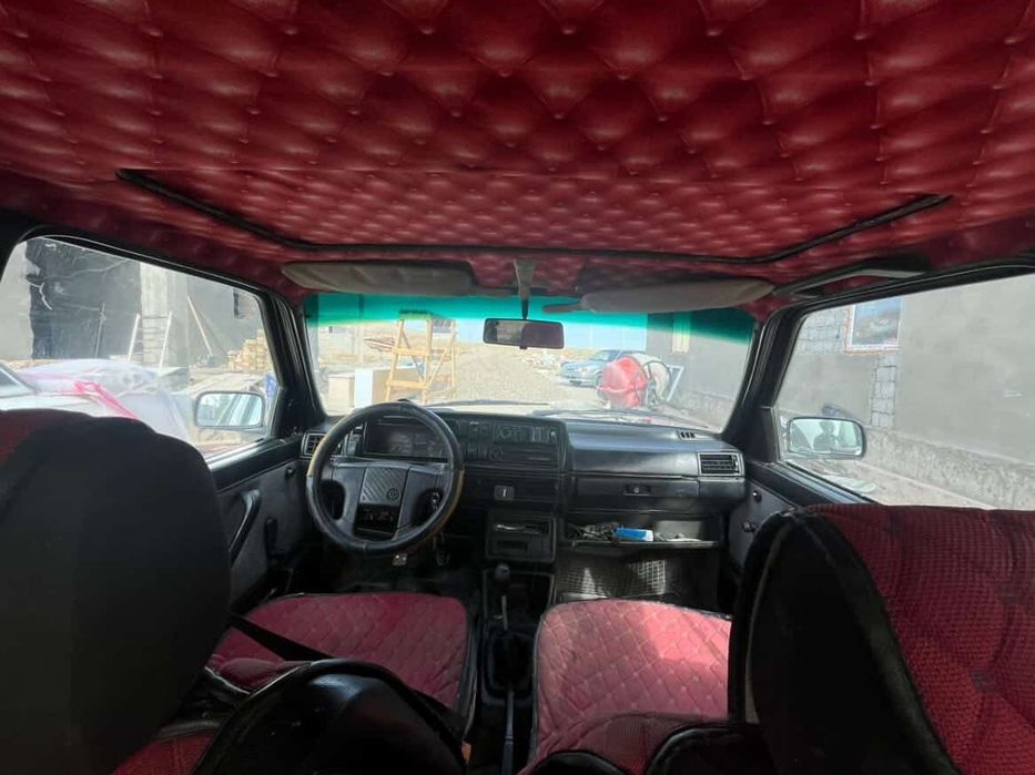 Голф 2 400 сатылады
