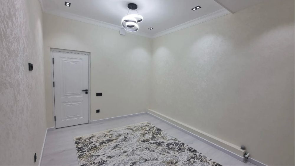 Продаётся квартира Юнсабад 10 4- комната