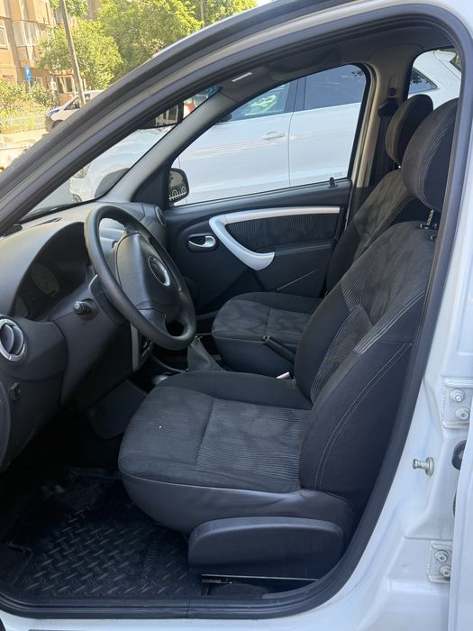 DACIA Sandero 2009 — imagine 3