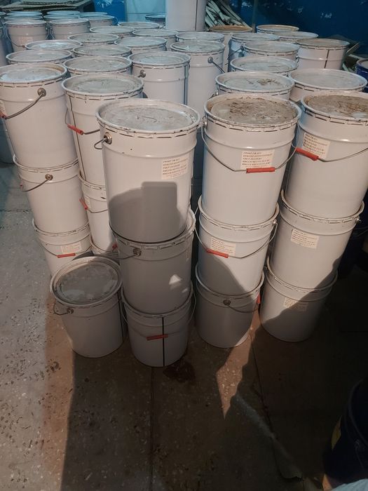 Продаётся краски по акции