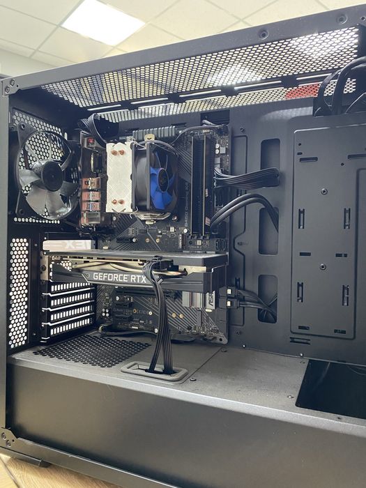 системный блок блок Cooler Master (p25)