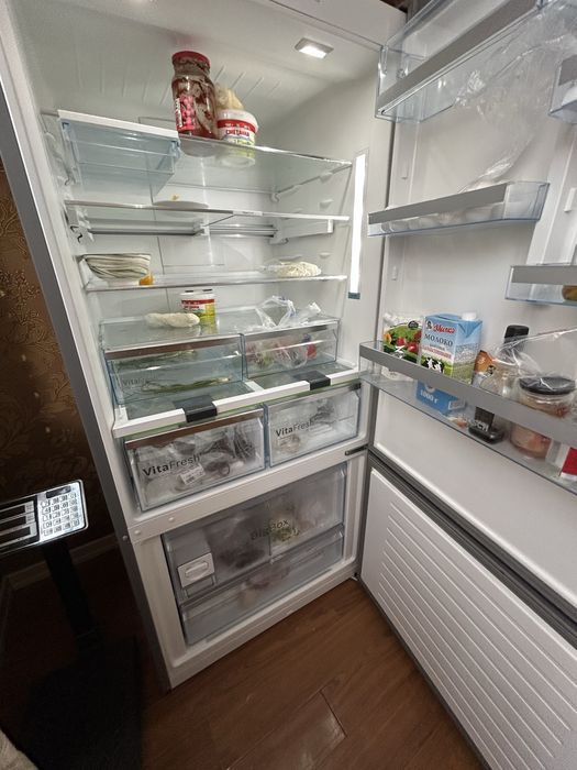 Холодильник BOSCH
