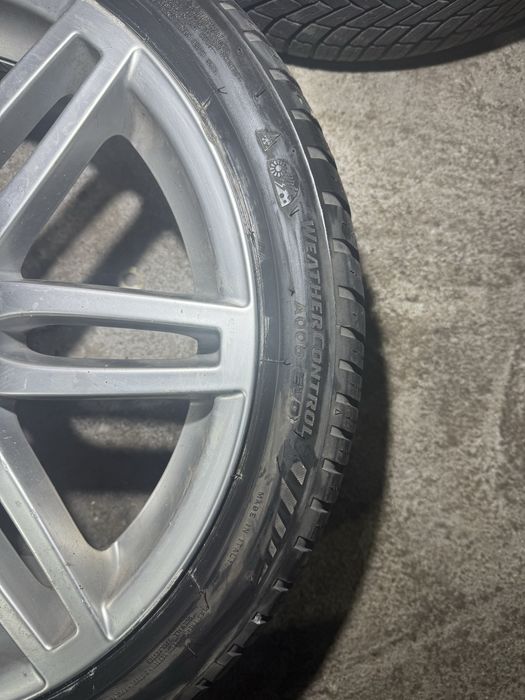 Bridgestone 225 40 18  зимни 3 броя  джанти за Аudi 18 цола