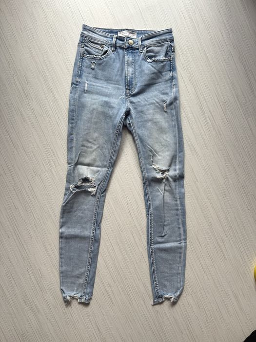 Дънки Zara и Stradivarius