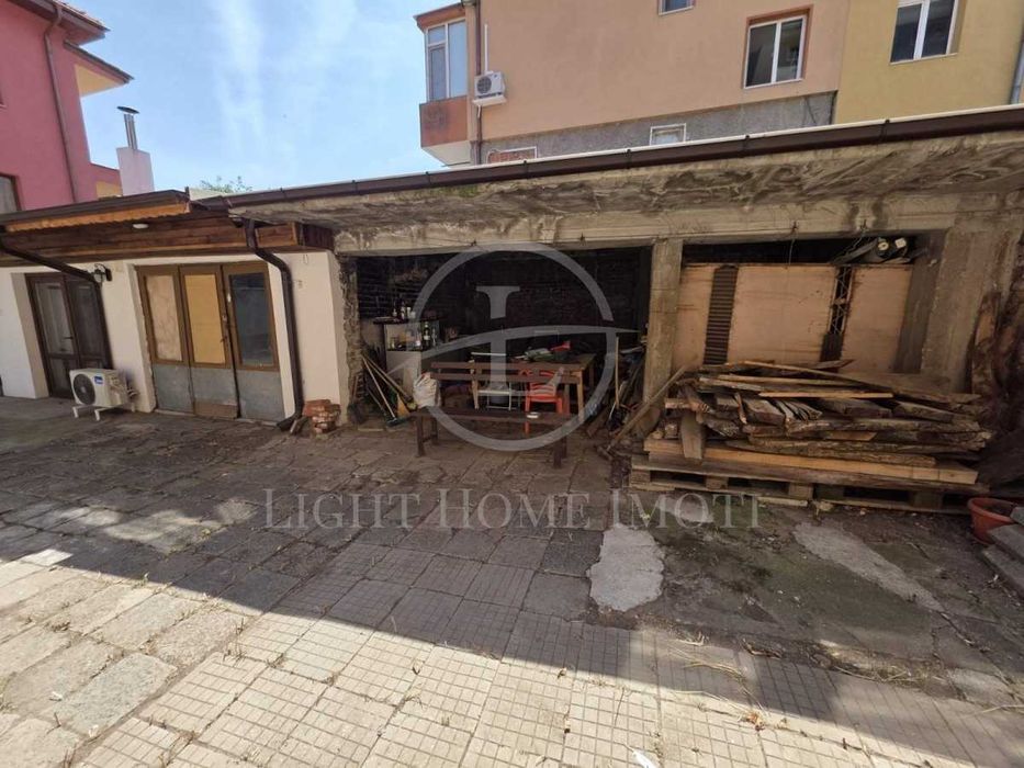 Продава се Етаж от къща в Пловдив, Гагарин - 81 кв.м за 2161 €/кв.м - Снимка #17