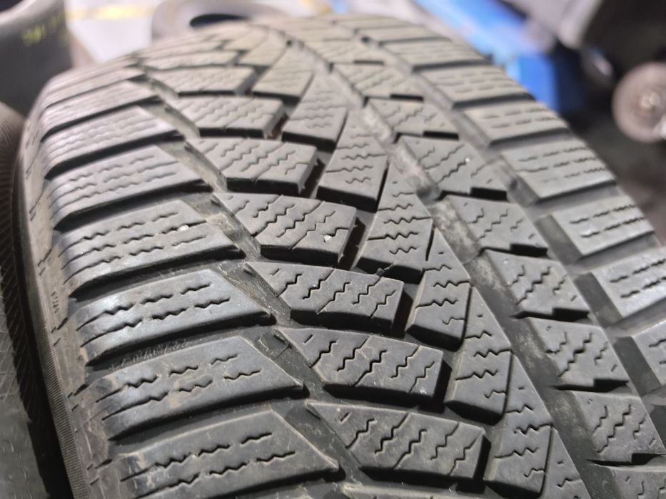 215 45 17 iarna continental profil 6.5mm