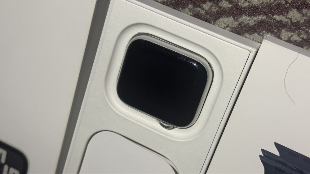 Apple watch SE 44mm silver